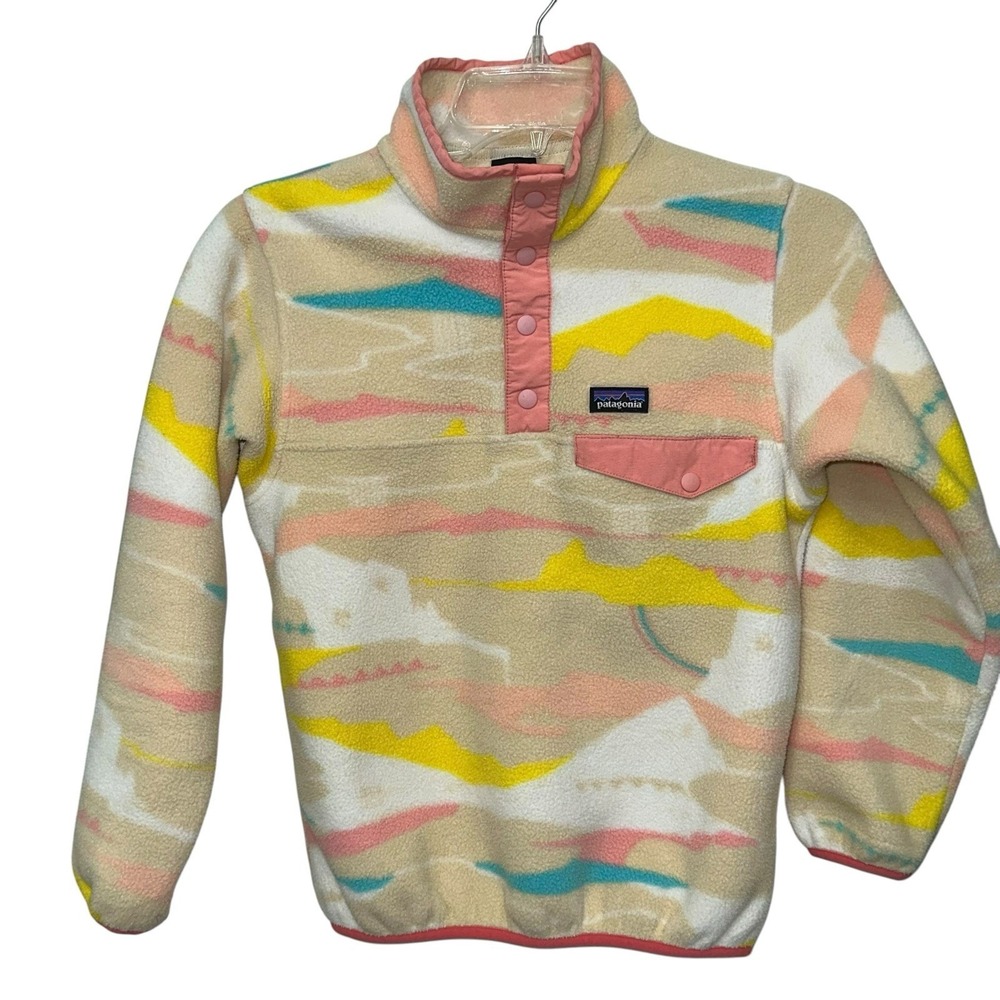 Patagonia's Kid's Lightweight Synchilla Snap-T Marble Pink Size Medium Sweater
